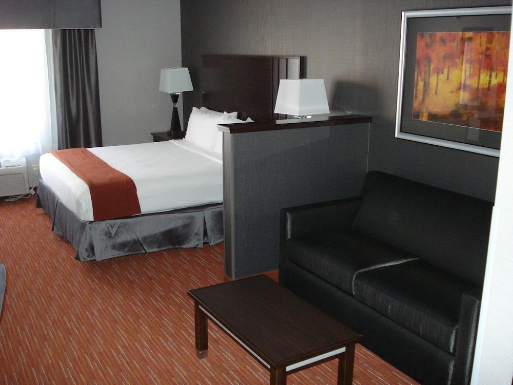 Holiday Inn Express & Suites Rapid City By Ihg Exterior foto